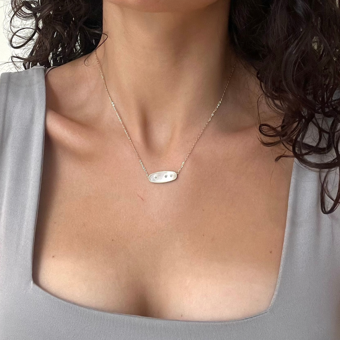 DR Oval Necklace